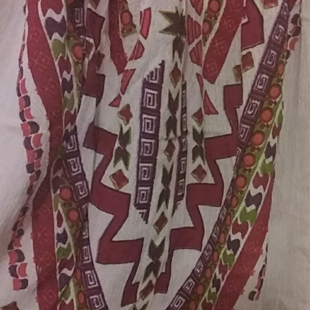 Top - Picture 2 of 3